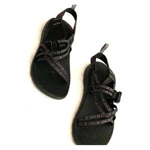 BARELY WORN CHACO Sandals!